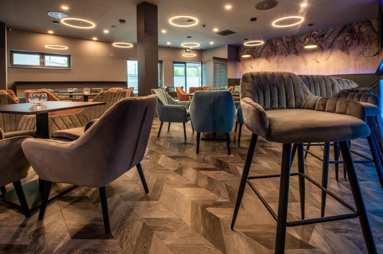 Trenčianske Teplice Wellness Hotel Panorama מראה חיצוני תמונה